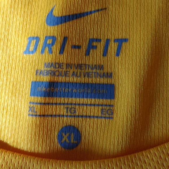 Nike Women's Vibrant Orange Finisher Tee - Picture 2 of 3